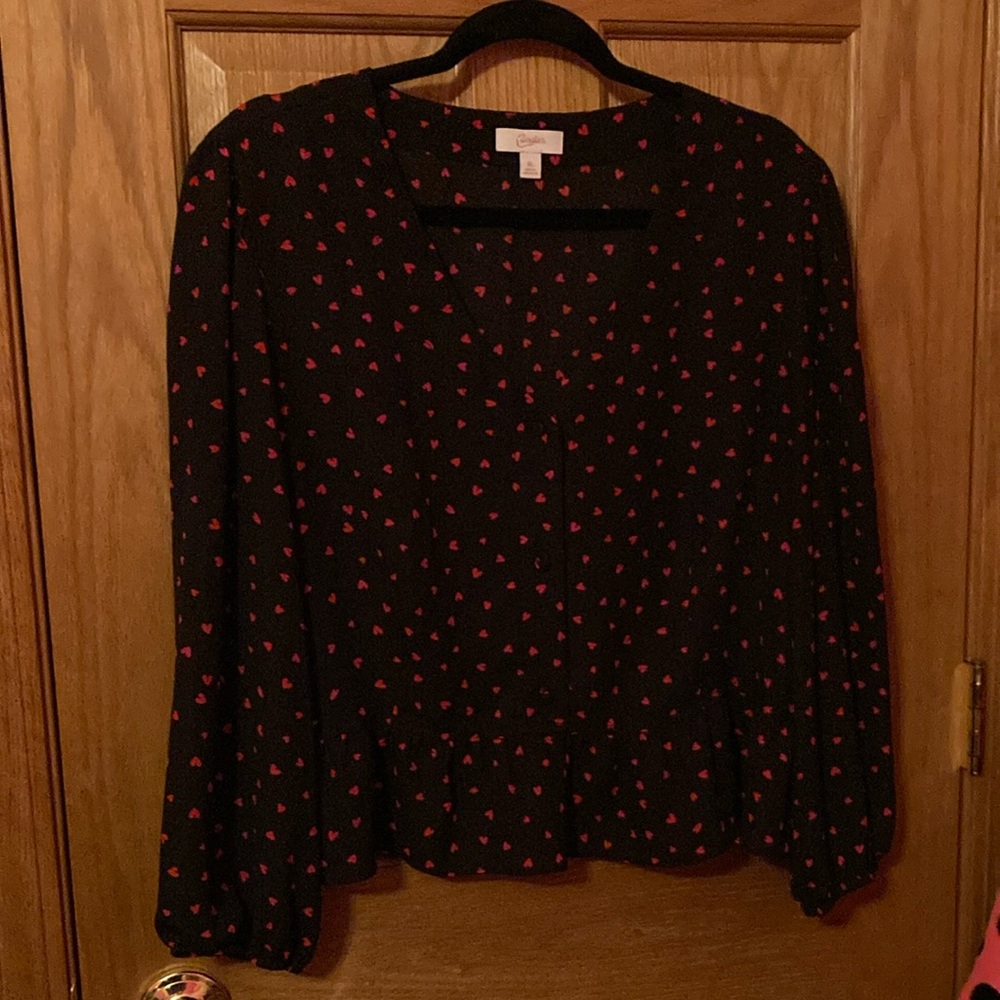 Candies women’s black and red heart blouse